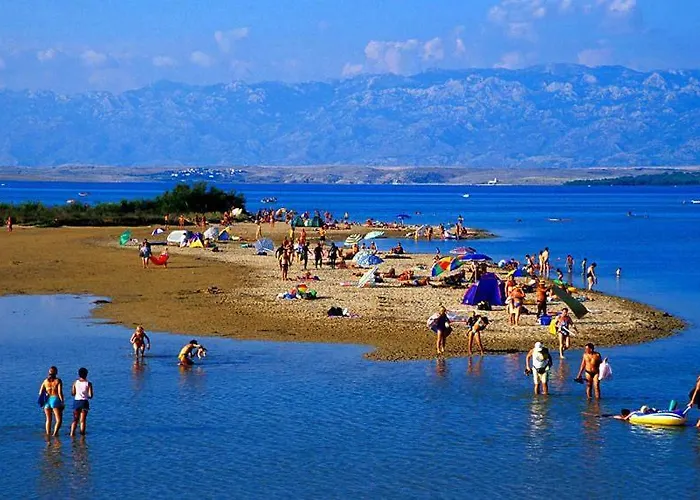 Lana & Ema 아파트 닌